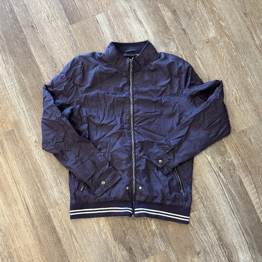 Twentyone Men Brand Light-Weight Jacket